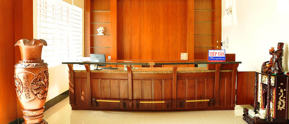 Hoang Duc Hotel Чау Док Екстериор снимка