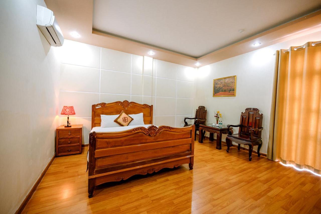 Hoang Duc Hotel Чау Док Екстериор снимка