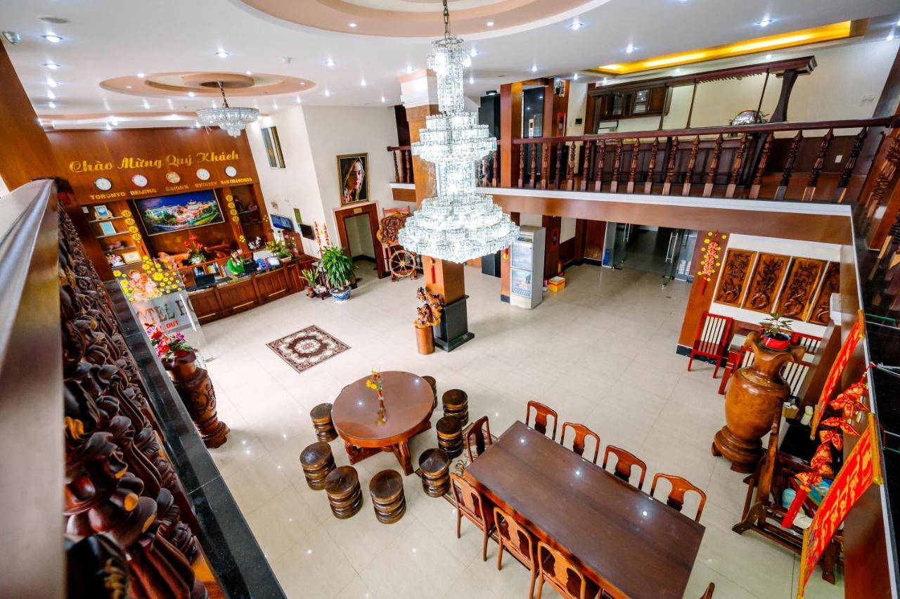 Hoang Duc Hotel Чау Док Екстериор снимка